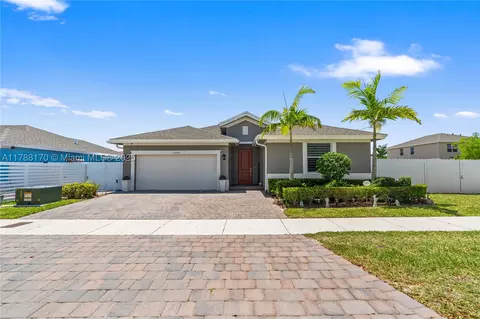 13270 SW 274th St, Homestead, FL 33032