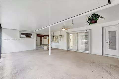 5220 Monroe St, Hollywood, FL 33021 photo 9