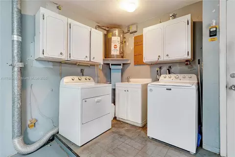 5220 Monroe St, Hollywood, FL 33021 photo 36