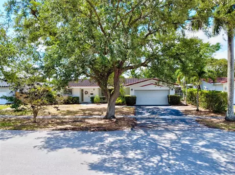 5220 Monroe St, Hollywood, FL 33021 photo 4