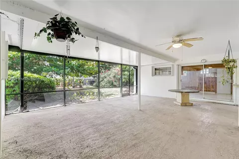 5220 Monroe St, Hollywood, FL 33021 photo 7