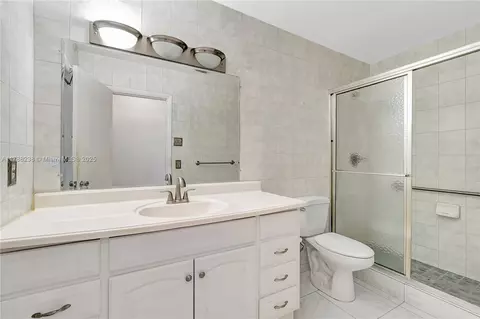 5220 Monroe St, Hollywood, FL 33021 photo 26