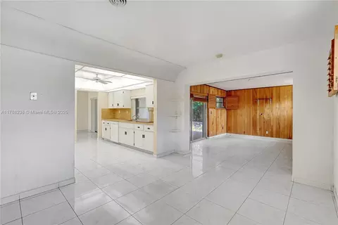 5220 Monroe St, Hollywood, FL 33021 photo 18