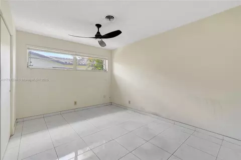 5220 Monroe St, Hollywood, FL 33021 photo 24