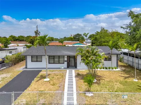 5001 NW 178th Ter, Miami Gardens, FL 33055