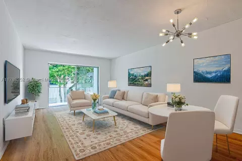 9641 SW 77th Ave #203D, Miami, FL 33156