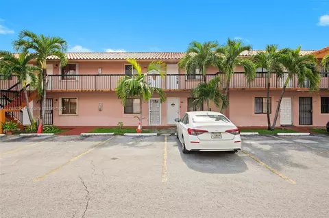 2170 W 60th St #16202, Hialeah, FL 33016