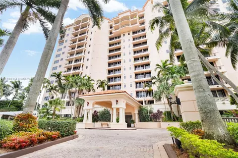 13627 Deering Bay Dr #901, Coral Gables, FL 33158