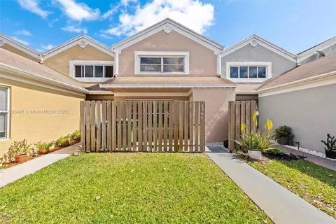 1341 NW 123rd Ter #1341, Pembroke Pines, FL 33026