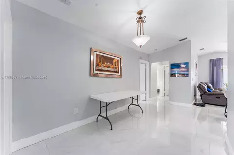 7819 W 34th Ct, Hialeah, FL 33018 photo 5
