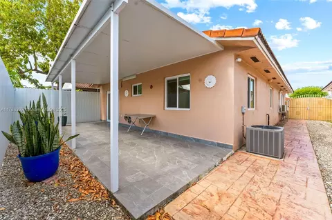 7819 W 34th Ct, Hialeah, FL 33018 photo 22