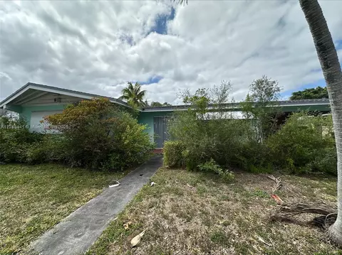 8911 Caribbean Blvd, Cutler Bay, FL 33157