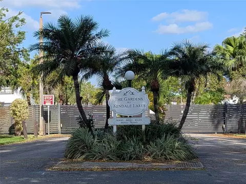 8000 SW 152nd Ave #111, Miami, FL 33193