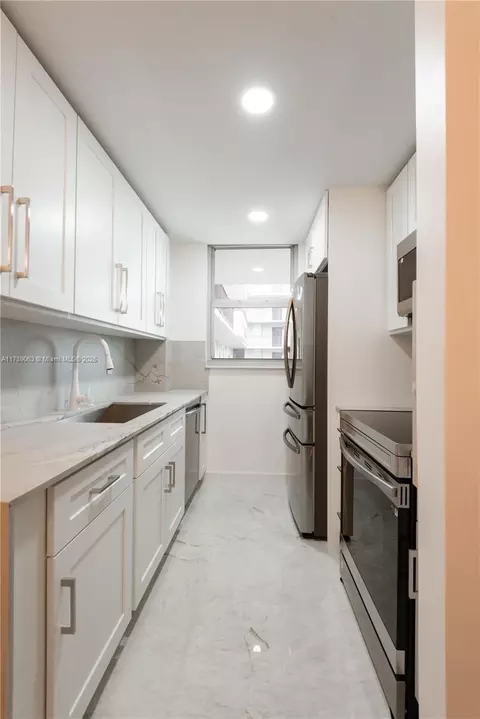 1811 Jefferson St #509, Hollywood, FL 33020