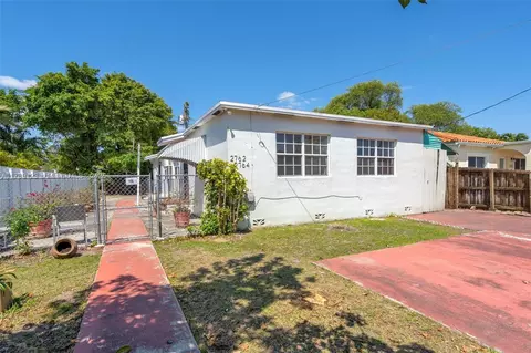 2762 SW 34th Ave, Miami, FL 33133