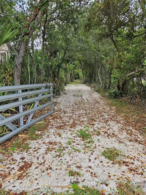 30809 SW 214th Ave, Homestead, FL 33030