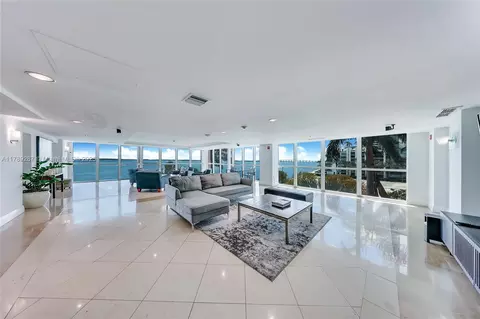 1155 Brickell Bay Dr #1210, Miami, FL 33131