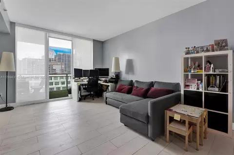 951 Brickell Ave #3801, Miami, FL 33131