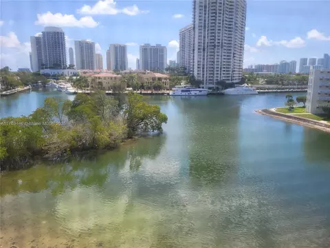 2930 Point East Dr #E603, Aventura, FL 33160