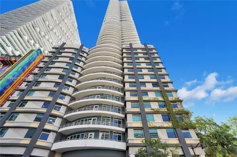 60 SW 13th St #5013, Miami, FL 33130 photo 1