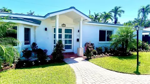 255 Ridgewood Rd, Key Biscayne, FL 33149