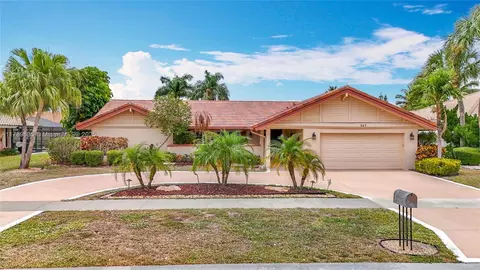 547 Deer Creek Run, Deerfield Beach, FL 33442