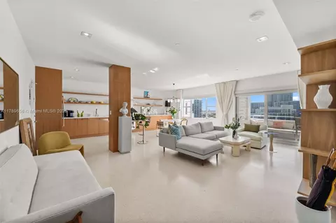 16 Island Ave #8F, Miami Beach, FL 33139
