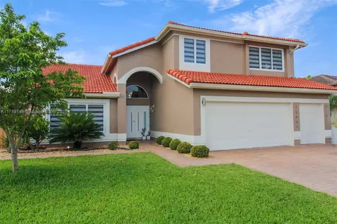 15462 SW 147th St, Miami, FL 33196