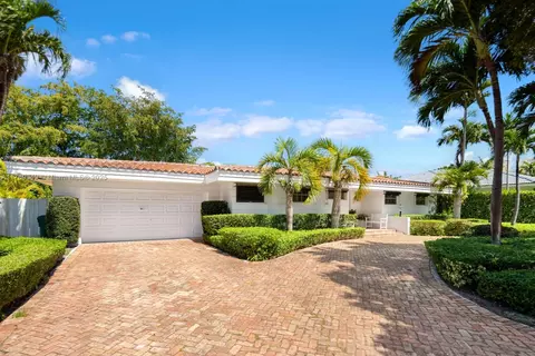 141 Island Dr, Key Biscayne, FL 33149