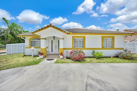 3864 SW 145th Ave, Miami, FL 33175