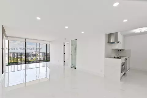 20335 W Country Club Dr #1902, Aventura, FL 33180
