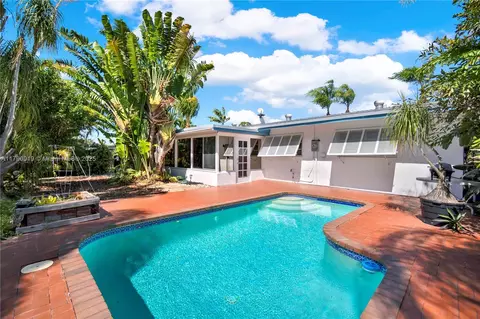 20430 Marlin Rd, Cutler Bay, FL 33189