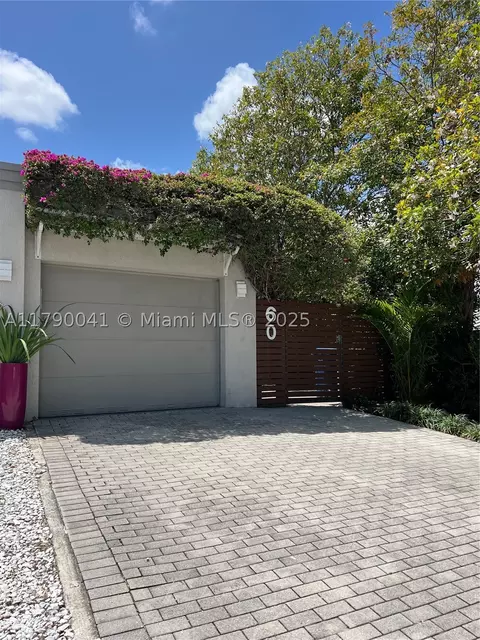 60 NE 26th St, Wilton Manors, FL 33305