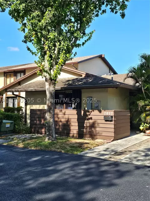 7017 SW 105th Ct #7017, Miami, FL 33173