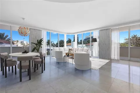 300 S Pointe Dr #405, Miami Beach, FL 33139