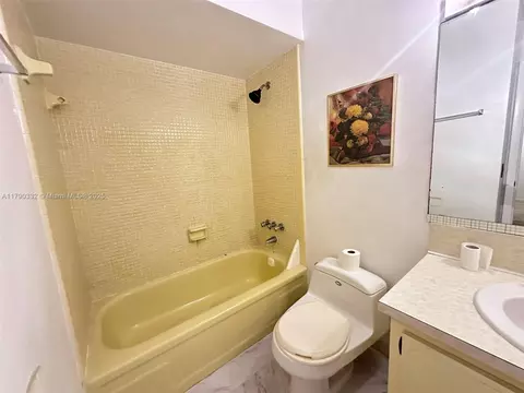 7170 W 3rd Ave, Hialeah, FL 33014 photo 12
