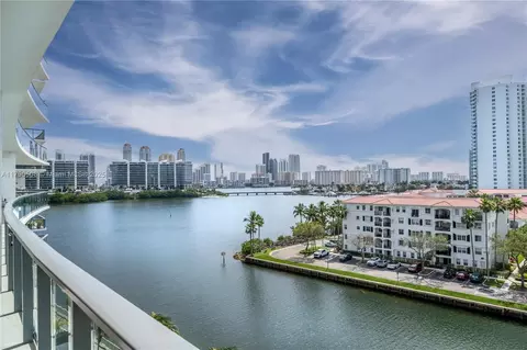 3250 NE 188th St #606, Aventura, FL 33180