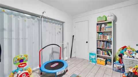 Other - 4309 Jackson St, Hollywood, FL 33021 photo 12 of 15
