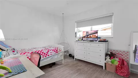 Bedroom - 4309 Jackson St, Hollywood, FL 33021 photo 2 of 4
