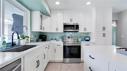 Kitchen - 4309 Jackson St, Hollywood, FL 33021 photo 3 of 3