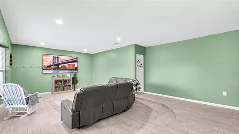 Living - 4309 Jackson St, Hollywood, FL 33021 photo 1 of 2