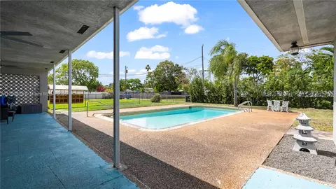 Other - 4309 Jackson St, Hollywood, FL 33021 photo 14 of 15