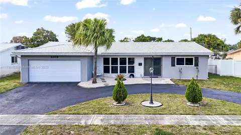 4309 Jackson St, Hollywood, FL 33021
