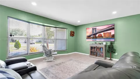 Living - 4309 Jackson St, Hollywood, FL 33021 photo 2 of 2