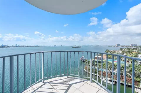 11930 N Bayshore Dr #1007, North Miami, FL 33181