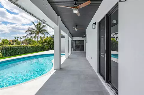 Other - 19601 E Saint Andrews Dr, Hialeah, FL 33015 photo 4 of 4