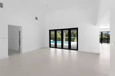 Living - 19601 E Saint Andrews Dr, Hialeah, FL 33015 photo 6 of 6