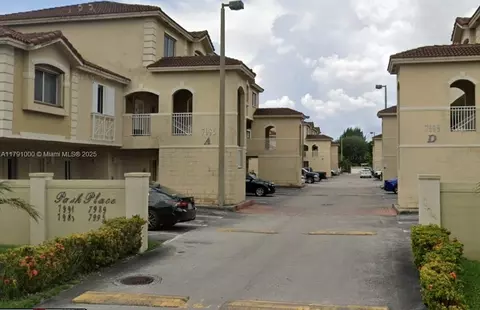 7985 NW 8th St #110A, Miami, FL 33126