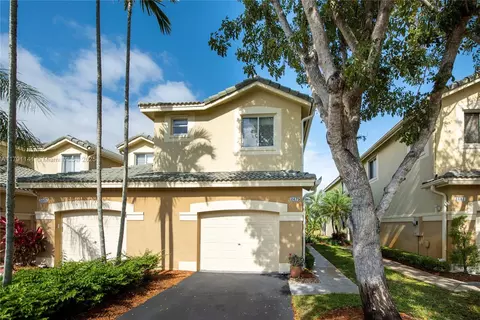 2475 Cordoba Bnd, Weston, FL 33327