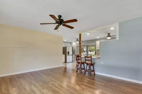 3135 SE Mimosa St, Stuart, FL 34997 photo 7